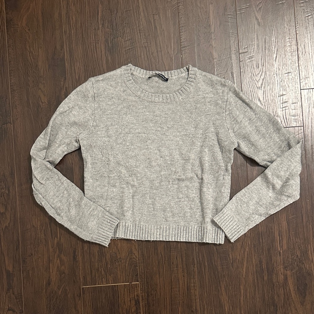 Brandy Melville cropped sweater